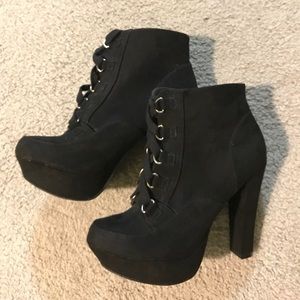 FOREVER 21 Bootie ❤️